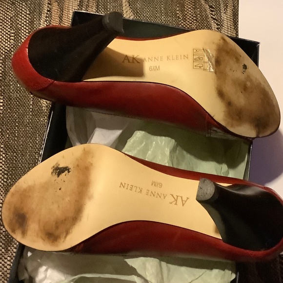 *3 for $20*  Anne Klein red sz 6.5 - Picture 5 of 5